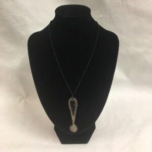 + Simple Elegant Necklace